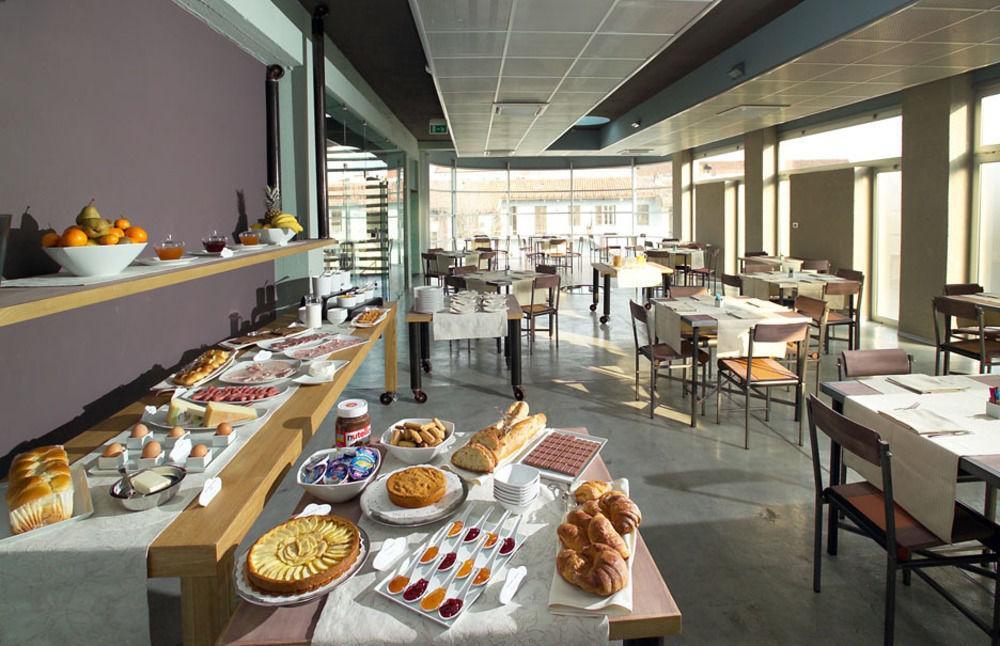 Albergo Cantine Ascheri Bra Exterior photo